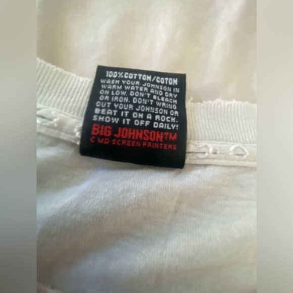 1994’ Vintage Big Johnson Shirt - Picture 7 of 11